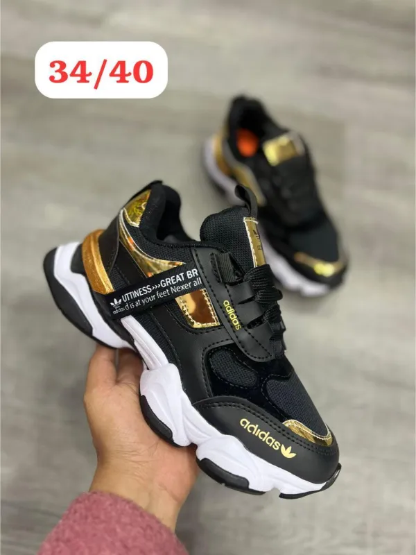 Zapatillas Adidas Corazon