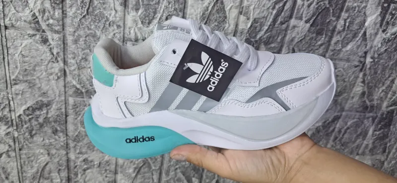 Zapatillas Adidas -M5 - Vista 9